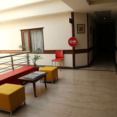 Oyo Rooms Chandigarh Sector 34 エクステリア 写真