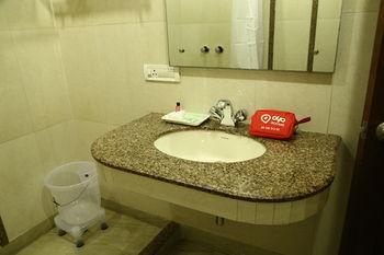 Oyo Rooms Chandigarh Sector 34 エクステリア 写真